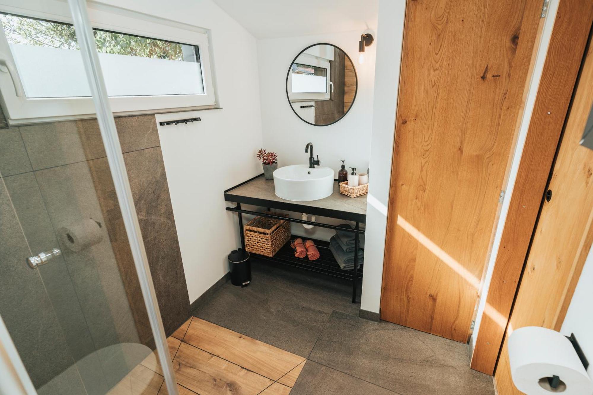 Modernes Tinyhouse Trailer Cabins Am Waldrand - Mit Seezugang Eging Dış mekan fotoğraf